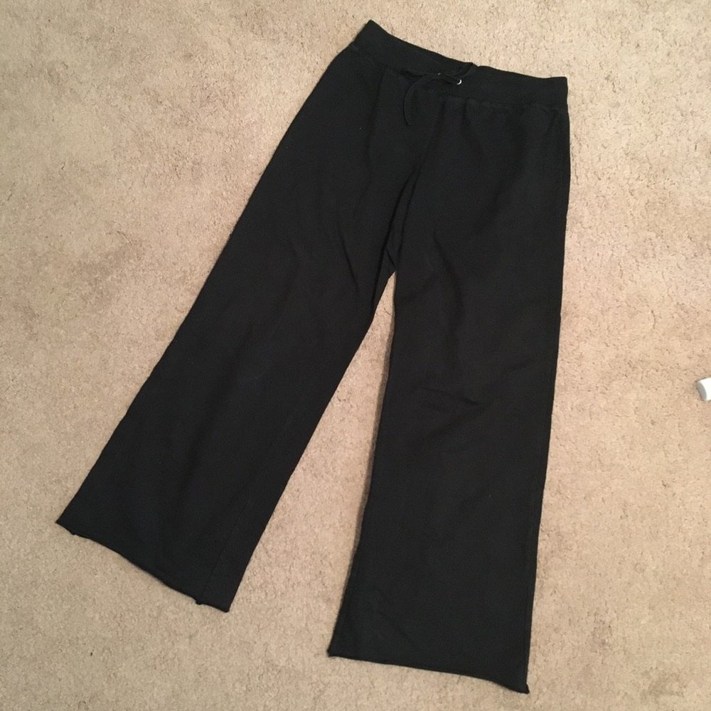 Wide leg fleece lounge pant size medium black